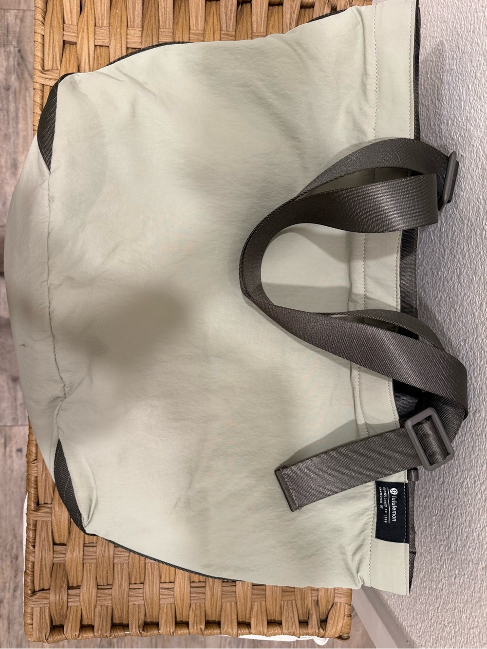 lululemon athletica Cream Duffel Bag with Dark Brown Straps
